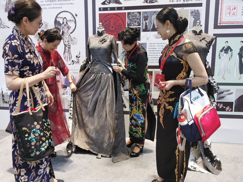第6回瀋陽チャイナドレス文化祭が中国の瀋陽で開催される | 中国