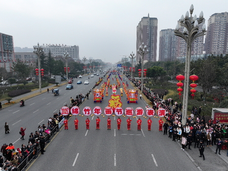 春節の前触れとなる中国の綿竹新年画フェスティバルが開幕