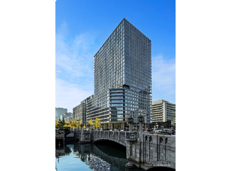 「淀屋橋ゲートタワー」竣工