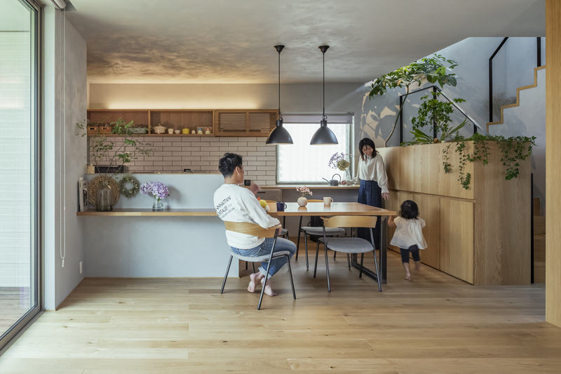 積水ハウス 腰高窓 サッシ 網戸