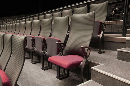 東京ガーデンシアター へ劇場イス約7000席を納入 オカムラのプレスリリース 共同通信prワイヤー