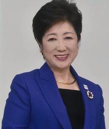 小池百合子都知事、「ジャパンジュエリーフェア」に来訪