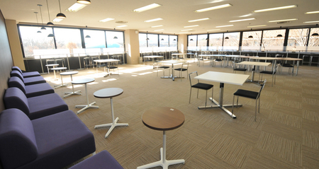 多摩キャンパス図書館リニューアルに伴い新設備がオープン 法政大学のプレスリリース 共同通信prワイヤー