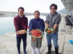 日本唯一の桜えび漁 豊漁のスタート