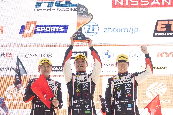 出品内容改訂] GT300レースタイヤ 多かれ