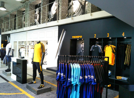 原宿店1fに Nike Football Pop Up Spaceを期間限定オープン サッカーショップkamoのプレスリリース 共同通信prワイヤー