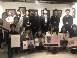 同志社大学グローバル・コミュニケーション学部１日限定平和記念博物館「京都ツナグミュージアム」を開催