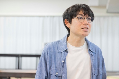 舞台『春よ来い、マジで来い』稽古場レポート＆コメント到着！！さらに