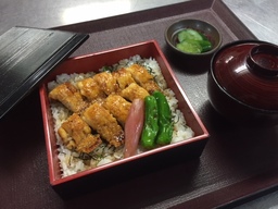 土用の丑の日に不漁の鰻に替わり新しい蒲焼の提案「徳島県小松島市最高級のハモを！」-試食会のご案内-