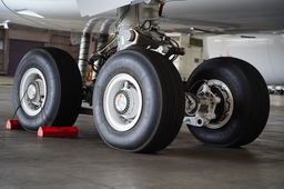 JALが導入する最新旅客機「A350」に航空機用ラジアルタイヤを供給