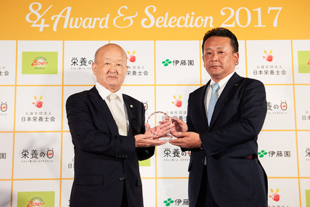 8月4日は 栄養の日 84 栄養 アワード 84 栄養 セレクション に谷原章介さんら 日本栄養士会のプレスリリース 共同通信prワイヤー