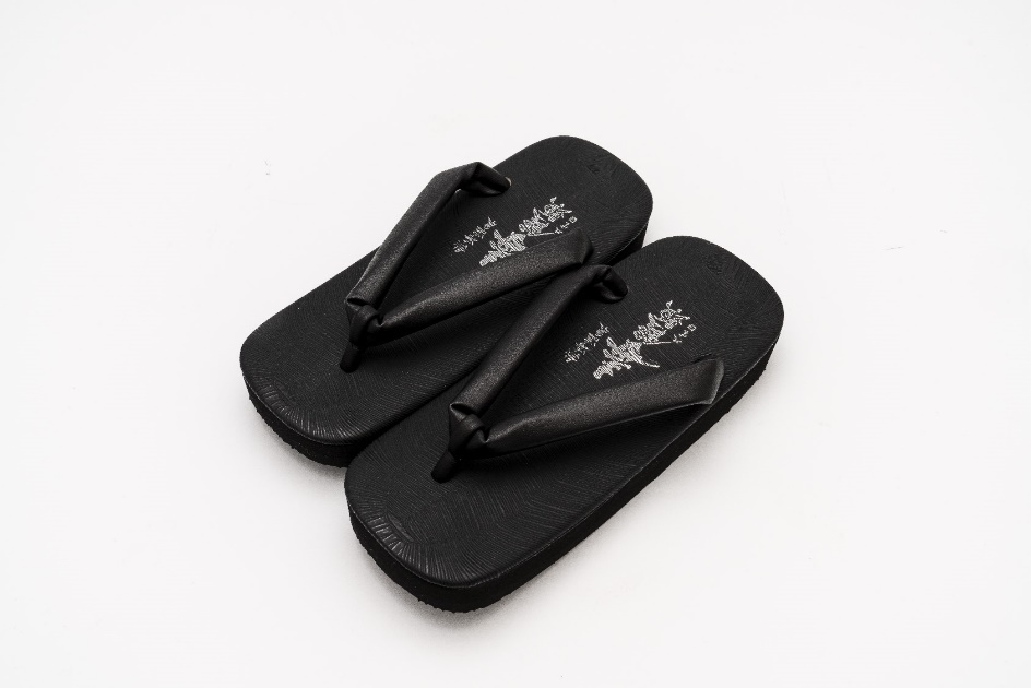 熱海温泉の新名物 毒饅頭 シリーズがアパレルへ初参入 和服でも洋服でもマッチする二刀流毒饅頭サンダル 伊豆半島のプレスリリース 共同通信prワイヤー