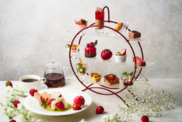 アートホテル大阪ベイタワー “５”がつく限定日は予約特典！ 2階SARASで旬のいちごアフタヌーンティー販売