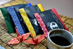 江戸の粋を表現した外袋と、スペシャルティコーヒーのみを使用したドリップバッグ4種類を11月21日発売