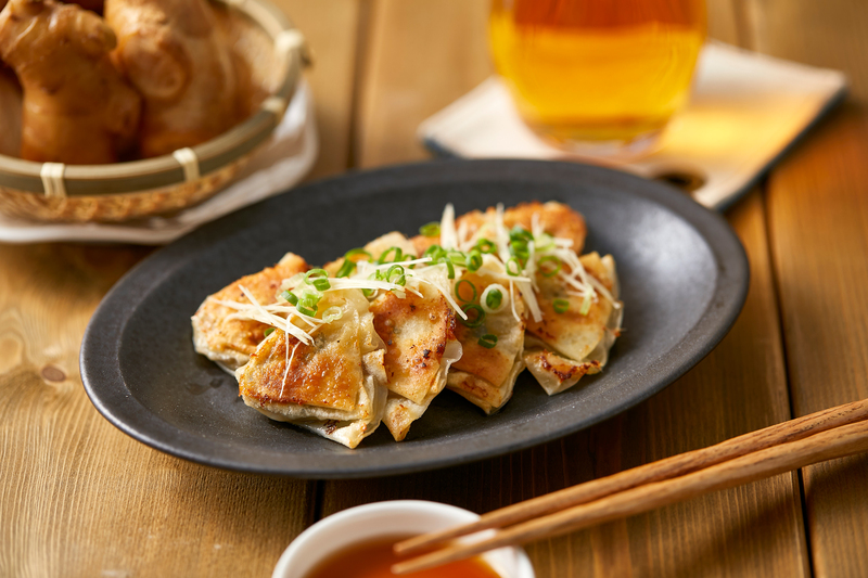 大阪名物ひとくち餃子の点天「さつまいも胡椒餅」「しょうが餃子」 9月