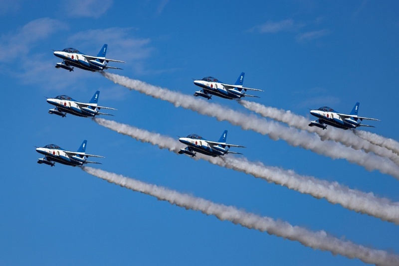 1/100 航空自衛隊 T-4 ブルーインパルス 2024 [BLU-2024