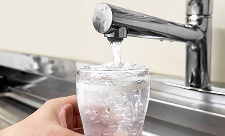 水道法の有機ふっ素化合物（PFAS） 水質基準確保へNITEが貢献 | 製品