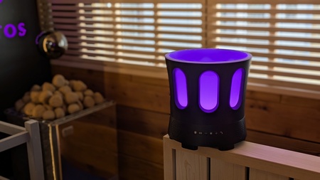 (株)メトス、サウナ室で使用可能な多機能スピーカー ZONE Speaker(ゾーンスピーカー)の販売開始