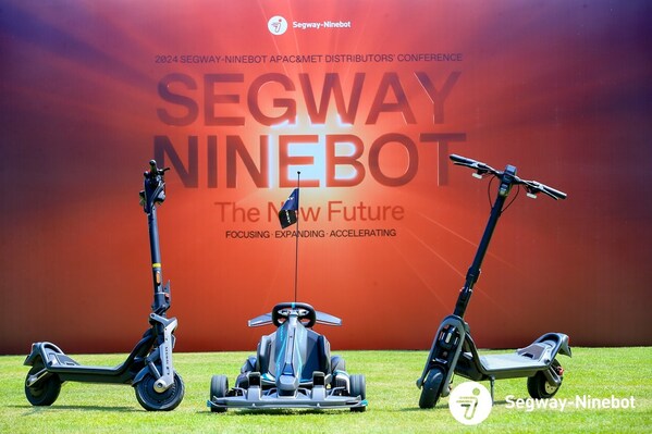 ninebot by SEGWAY セグウェイ _prw_OI1fl_3jXm1S91.jpg