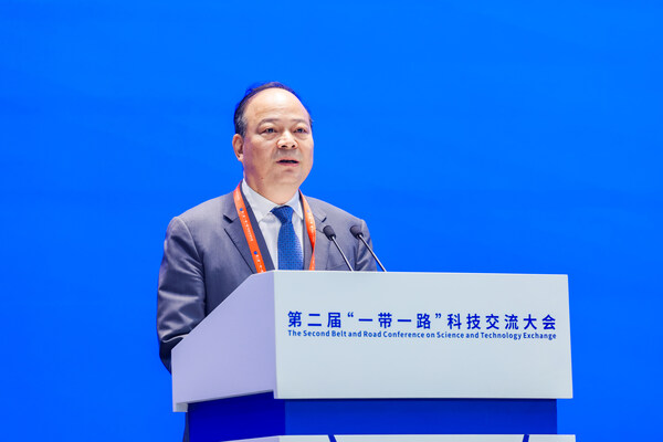 CATL会長兼CEOのRobin Zeng氏、主要会議で世界のゼロカーボン移行と