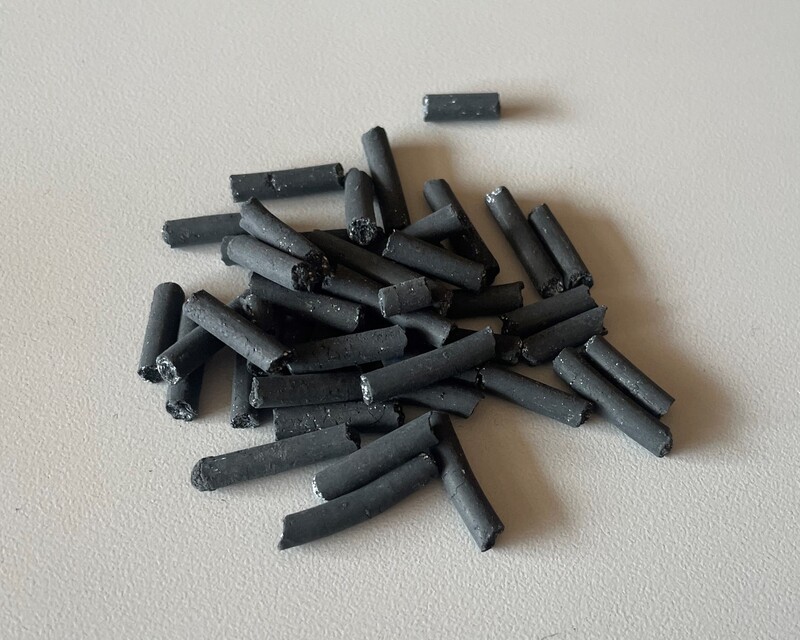 木質バイオマス発電の燃えカスを活用し、低価格の機能性炭製品を開発