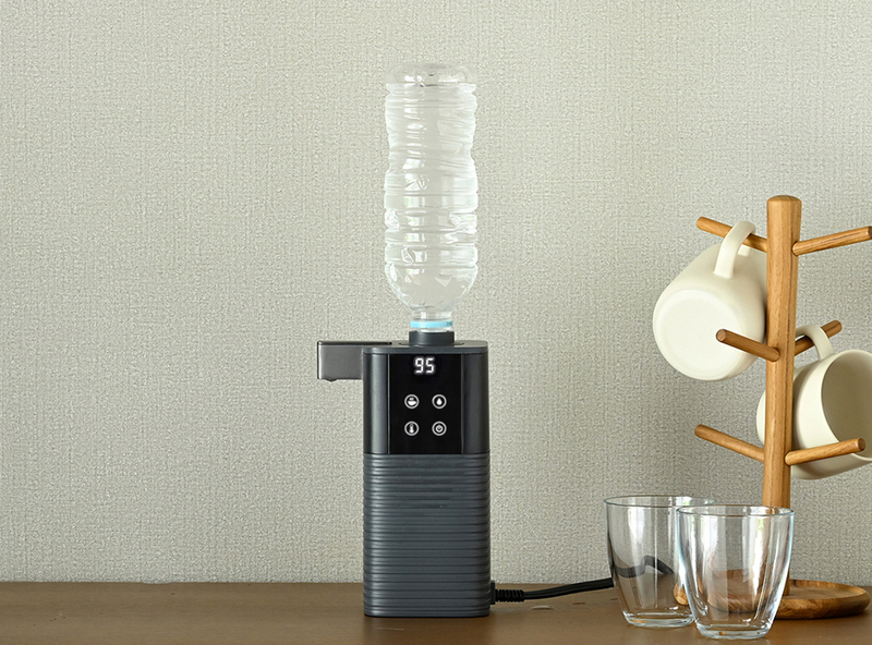 YAMAZEN 次世代電気ポット わずか0.5秒で給湯開始！ _prw_PI8lg_fu1ugOvU.jpg