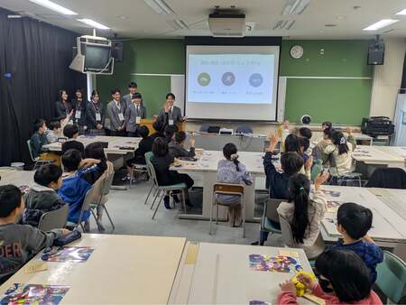 常翔啓光学園高等学校の３年生が