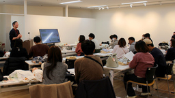 アカチャンホンポでプレママ・プレパパスクールを開催！  