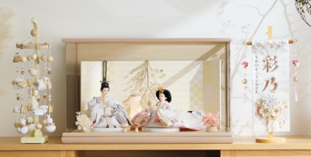 春を彩るアカチャンホンポの選りすぐりの『ひな人形』ナチュラルな雰囲気から伝統的な古典タイプまで