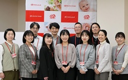 「痛みを知って、自分ゴト化」— お互いを思いやる職場を目指して、赤ちゃん本舗「生理体験研修」を実施