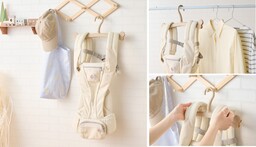 こんなの欲しかった！ リアルな困りごとに寄り添った 新提案『抱っこひも専用ハンガー』